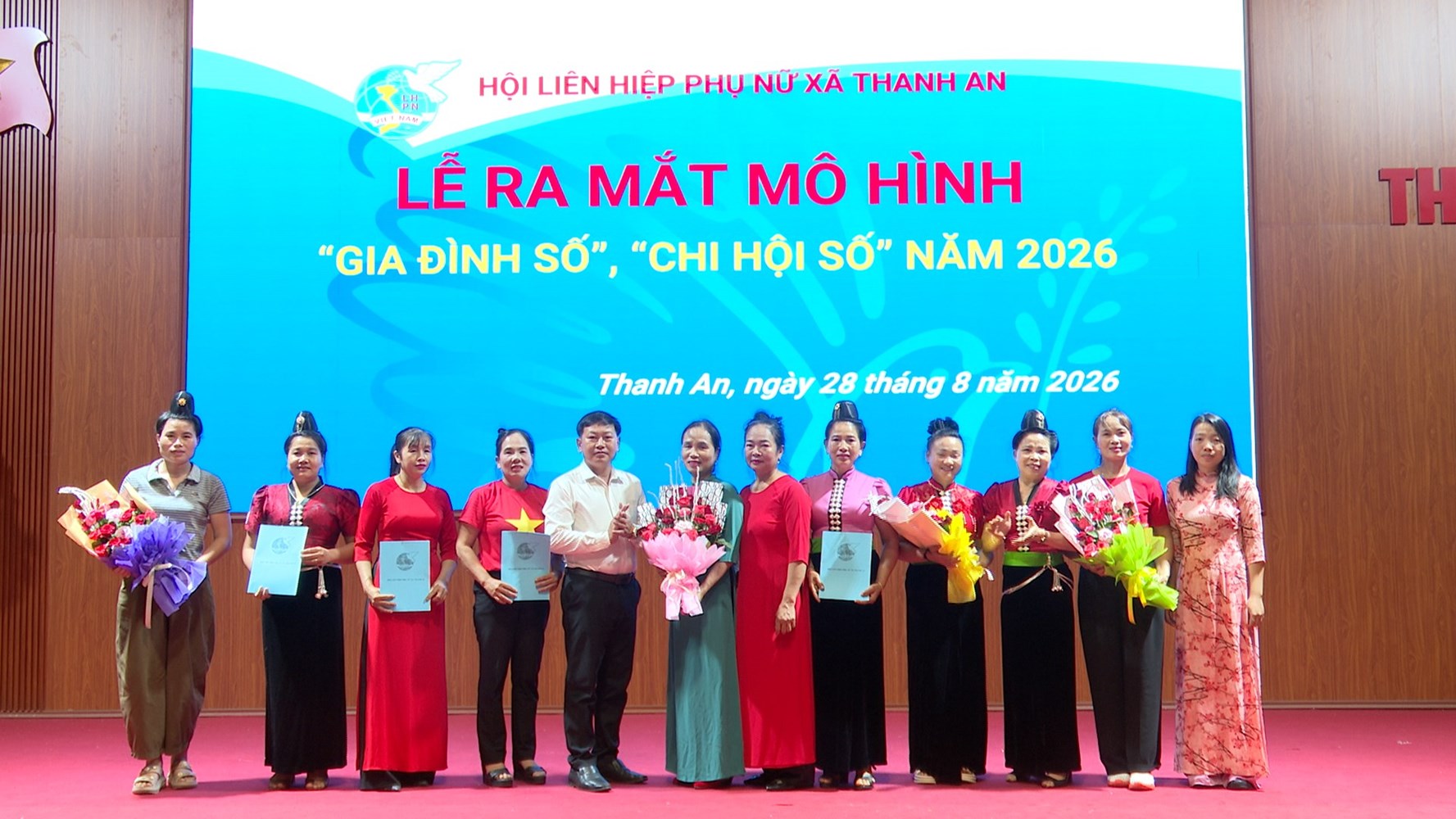 HỘI LHPN XÃ THANH AN RA MẮT MÔ HÌNH "CHI HỘI SỐ", "GIA ĐÌNH SỐ"