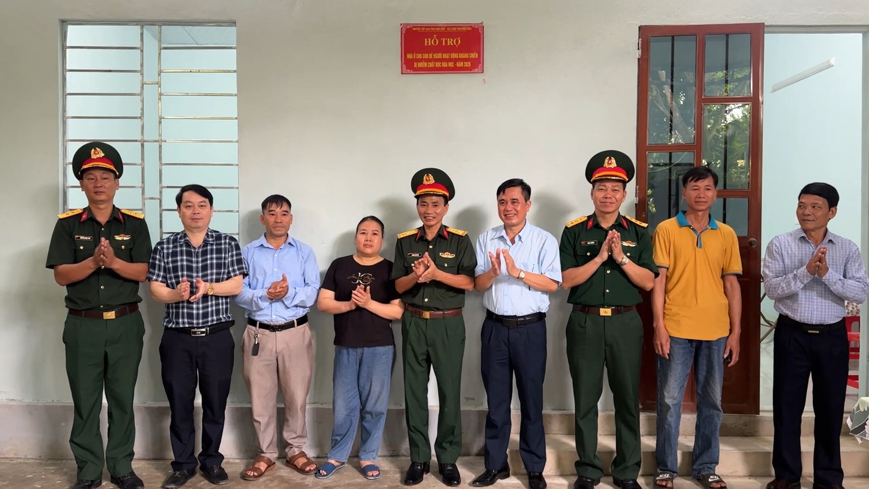 KHÁNH THÀNH NHÀ Ở CHO CON ĐẺ NGƯỜI HOẠT ĐỘNG KHÁNG CHIẾN BỊ NHIỄM CHẤT ĐỘC HÓA HỌC