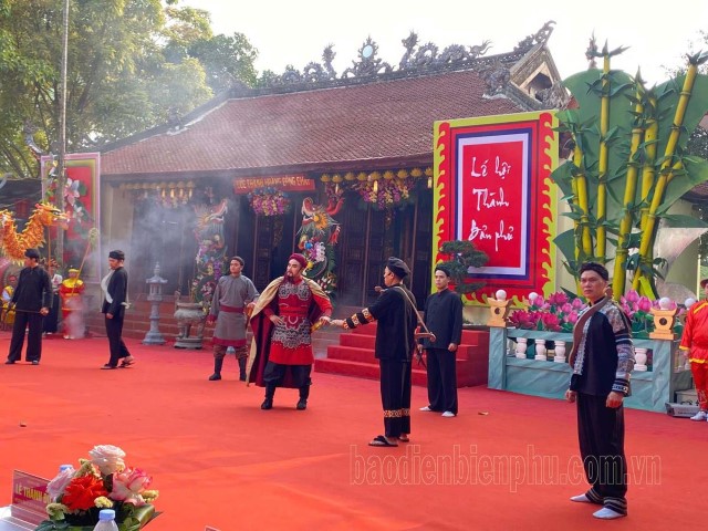 Lễ hội đền thờ HCC